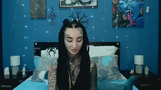 Velvetbat's Live XXX Chat