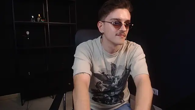 Chat XXX Live FelixStarkk