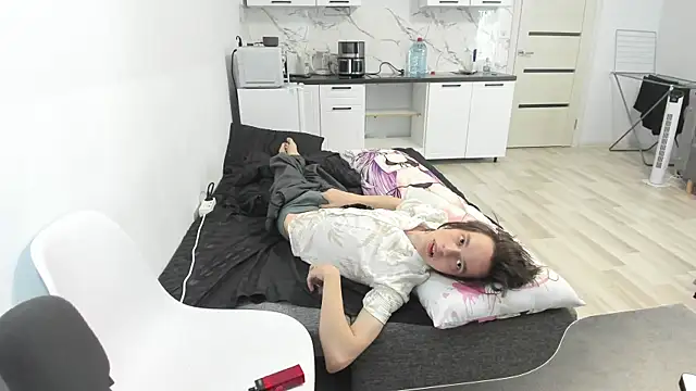Nolan_Sagee: απευθείας συνομιλία ΧΧΧ
