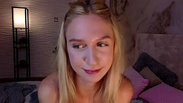 SerenaCrystall Live XXX-chat