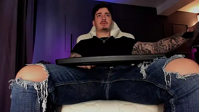 XXX chat uživo modela uptomatty