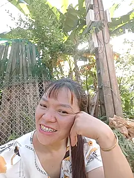 Chat +18 de lya_sexyy ao vivo