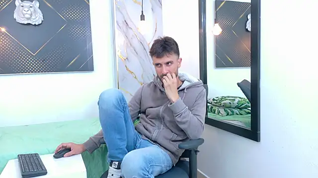 Chat XXX en directo de KingOfTemptation