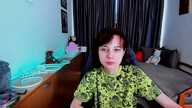 Chat +18 de MiniLysii ao vivo