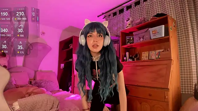 lolaaa_bunny1's Live XXX Chat
