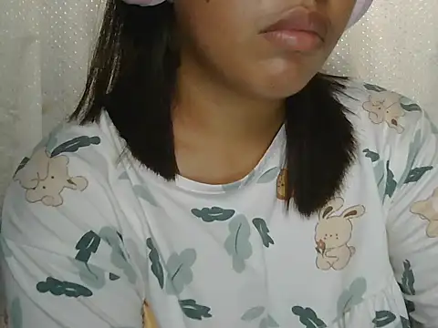 ChubbyButty XXX чат на живо