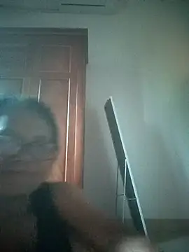 Živý XXX chat Vieekee