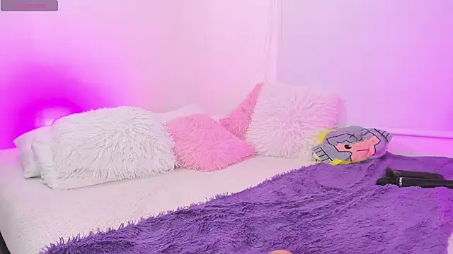 karly_rioss' Live XXX Chat