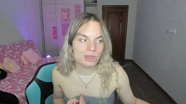milliKira006's Live XXX Chat