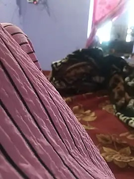 YOURBHABI143 Adlı Modelin Web Kamerası Şovu
