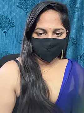 Hot_Girl_Aishwariya Adlı Modelin Canlı XXX Sohbeti
