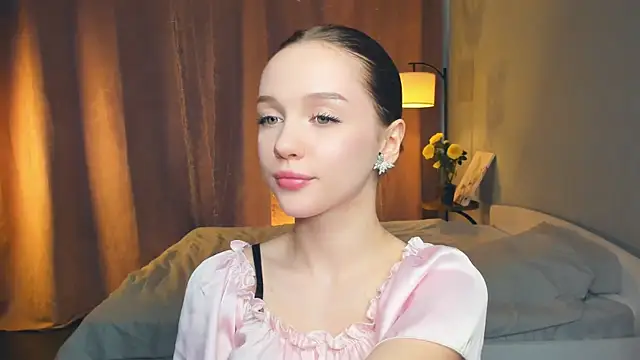 Chat +18 de SharriSang ao vivo