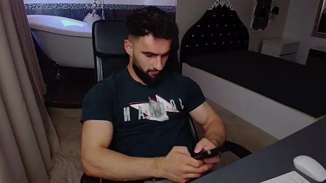 Chat XXX ao vivo de MicahLane