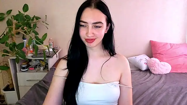 WildKittenX_'s Live XXX Chat
