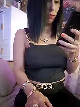 צ'אט XXX בשידור חי של misscectito13