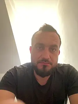 Онлайн чат XXX cosmin9000
