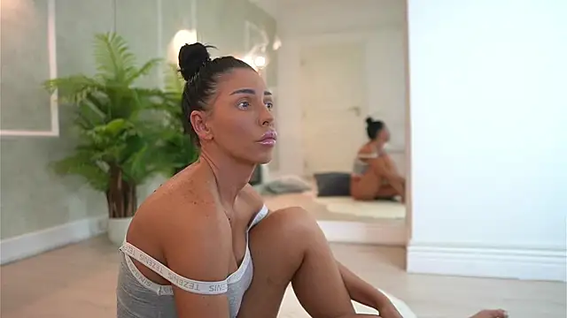 MyaBlack Chat XXX live