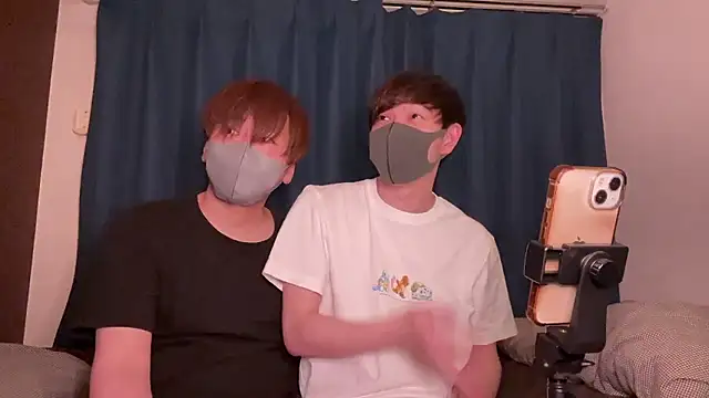 แชท XXX สดของ poketkuma
