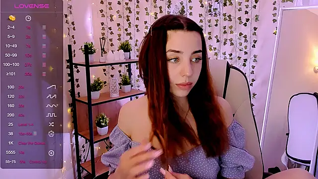 Chat XXX en directo de CharliGrace_