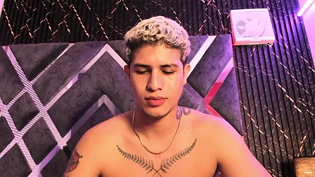 แชท XXX สดของ dominic_connor
