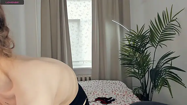 EstellaZion Chat XXX in diretta