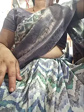 indianhotwife639 XXX чат на живо