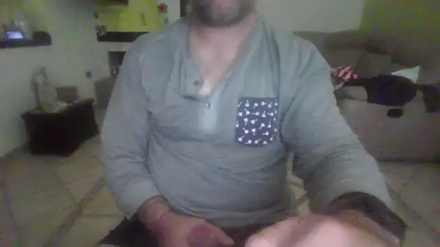 Chatroom XXX en direct de r5tt84