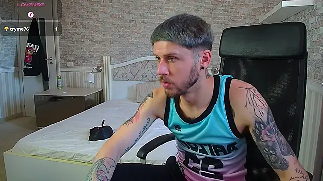 JonahShaw Live XXX-chat
