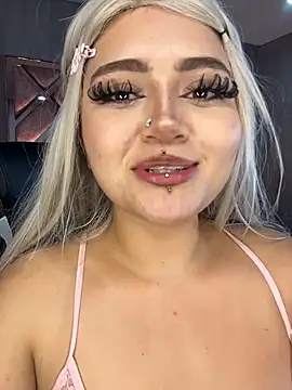 Chat +18 de lya_nekko_ ao vivo