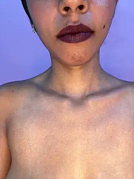 دردشة Small_Titss الجنسية المباشرة