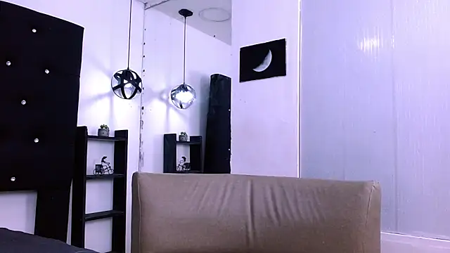 Онлайн чат XXX Dannesh_