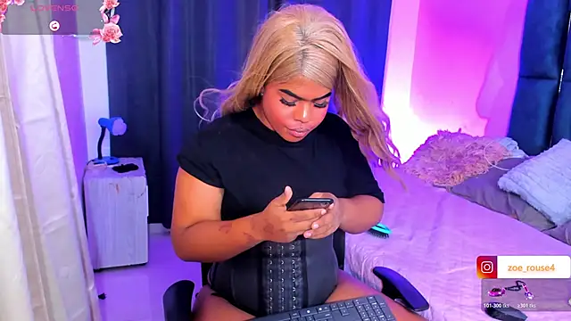 Chatroom XXX en direct de zoee_rose