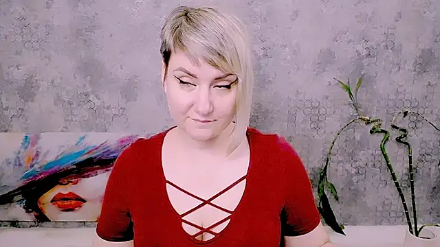Онлайн чат XXX Djullia