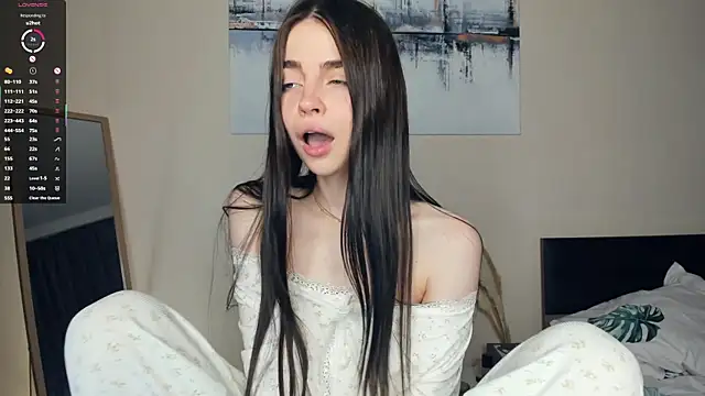 MaryJacksoon Chat XXX in diretta