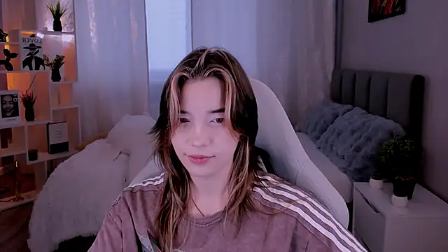 as1an_girlfriend Adlı Modelin Canlı XXX Sohbeti