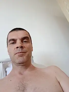 SIR-MASTER-DOMINATOR élő XXX-chatje
