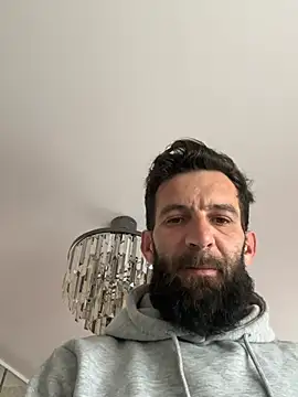 Michel_huge Webcam show