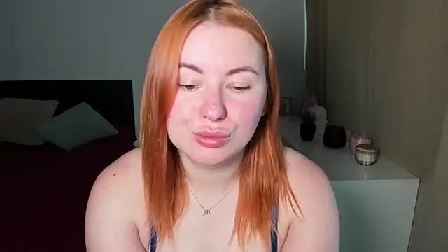 XXX chat uživo modela LAYLAxSTAR