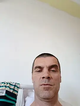 Chatroom XXX en direct de SIR-MASTER-DOMINATOR