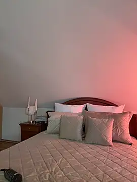 XXX chat uživo modela YourLittleDevil