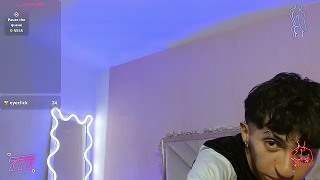 Aress_tay's Live XXX Chat