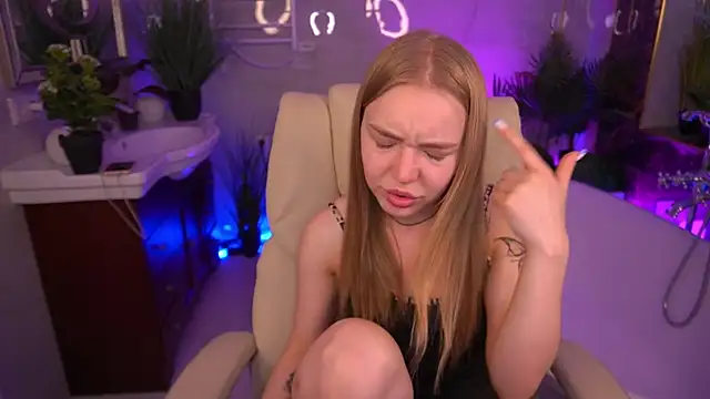 EmilySunshineS: онлайн-секс-чат