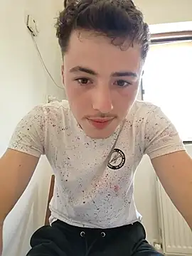 Chat +18 de denysio89 ao vivo