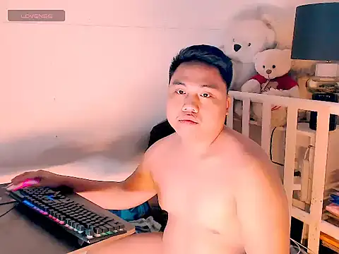 XXX chat uživo modela Hardking_69