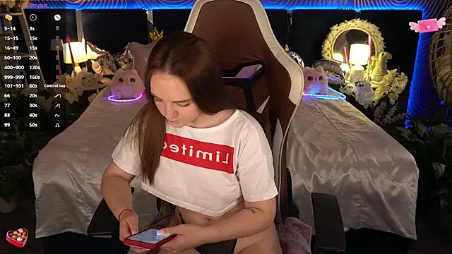 FoxyShy 现场XXX聊天