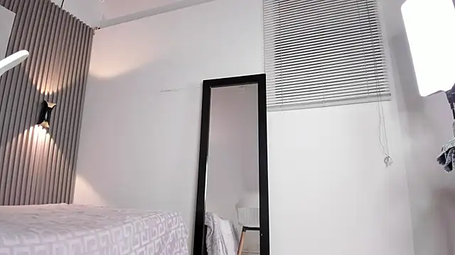 Zafiiraa Adlı Modelin Canlı XXX Sohbeti
