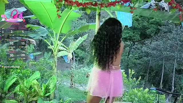 esmeralda_li 即時 XXX 聊天