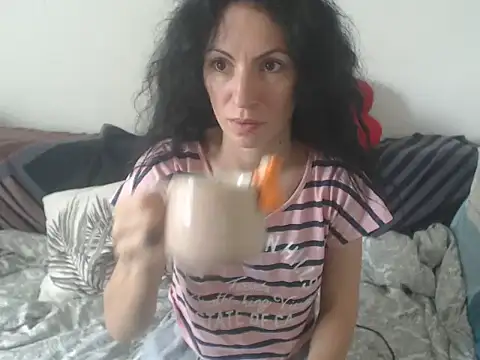 Emmatoo's Live XXX Chat