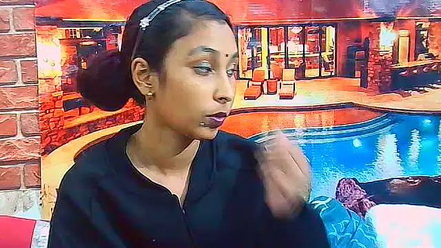 Czat XXX na żywo – IndianSexyButt