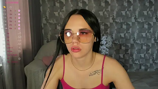 צ'אט XXX בשידור חי של Kseni_a